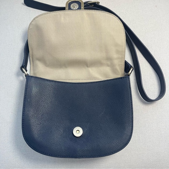 Talbots Pebbled Leather Crossbody Purse Saddle Bag Blue Magnetic Closure Pocket - Picture 3 of 8